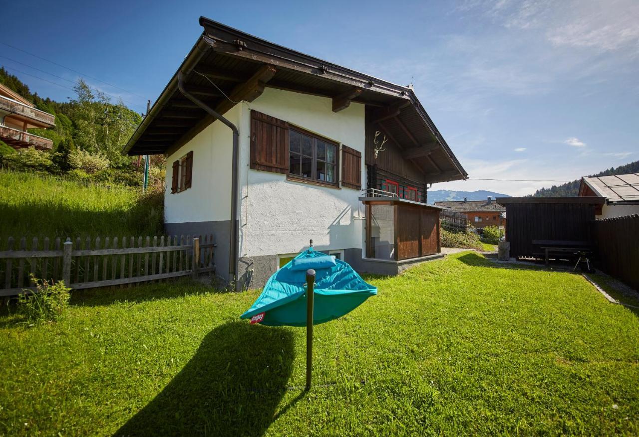 Chalet Appartement Alpenherz Saalbach-Hinterglemm Bagian luar foto