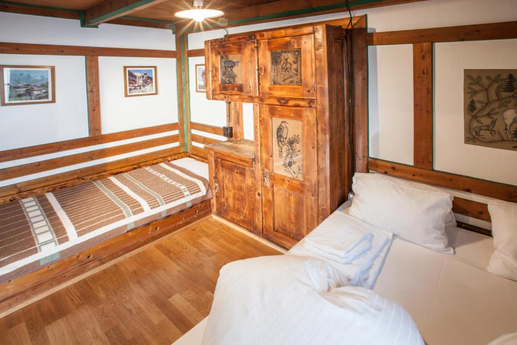 Chalet Appartement Alpenherz Saalbach-Hinterglemm Ruang foto