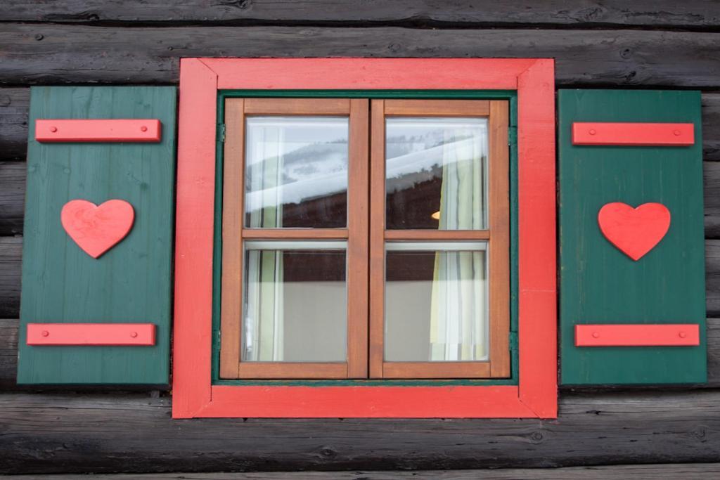 Chalet Appartement Alpenherz Saalbach-Hinterglemm Ruang foto